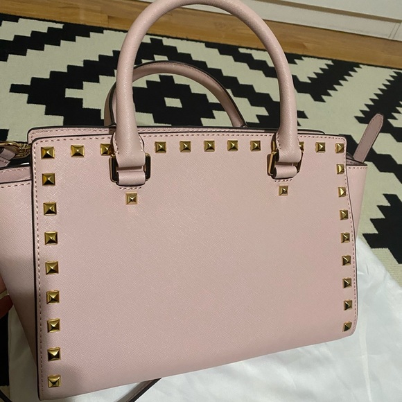 Michael Kors Medium Selma Pink Blossom Studded Handbag - Picture 5 of 7